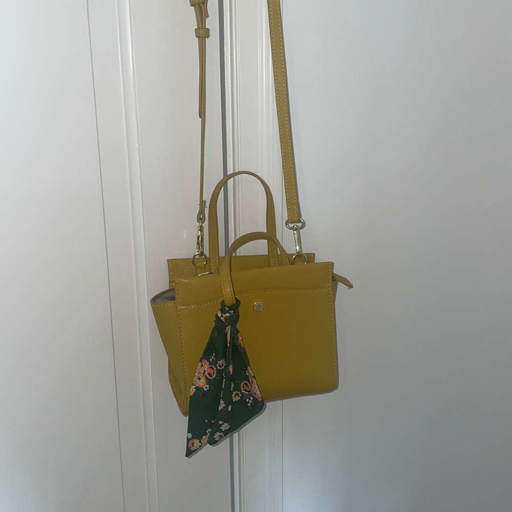 Steve Madden Cross over Bag